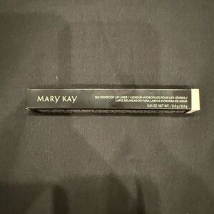 Mary Kay Waterproof Lip Liner - Beige Nude New in Box